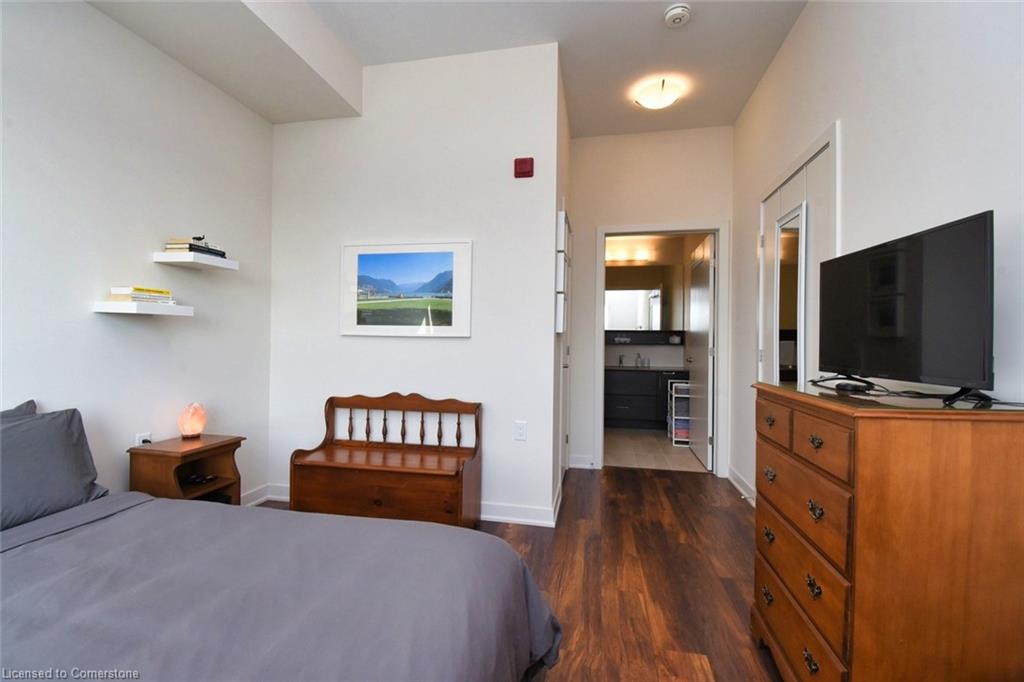 610-340 Plains Road E Property Photo 9