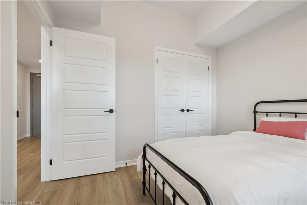 401-3998 Victoria Avenue Property Photo 28