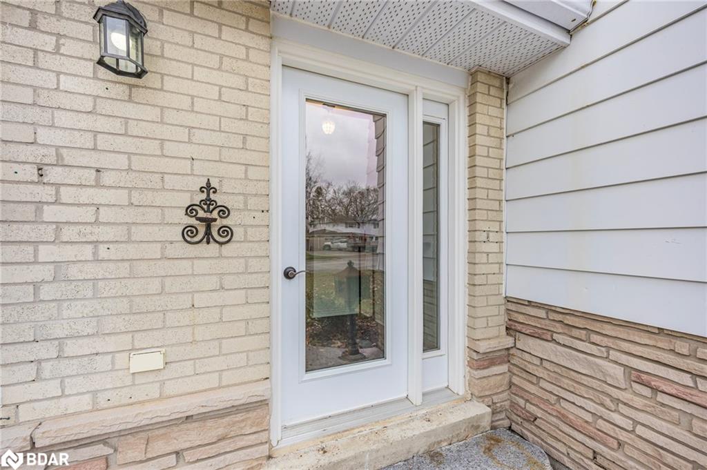 12 Curtiss Court Property Photo 7