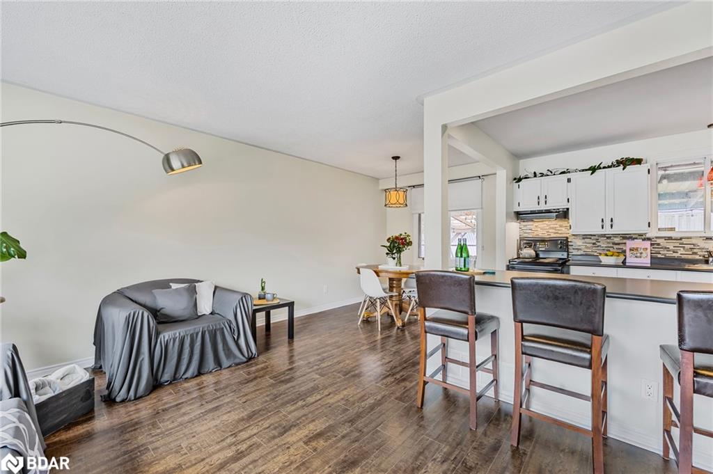 12 Curtiss Court Property Photo 12
