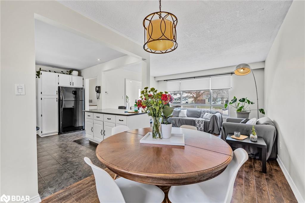 12 Curtiss Court Property Photo 15
