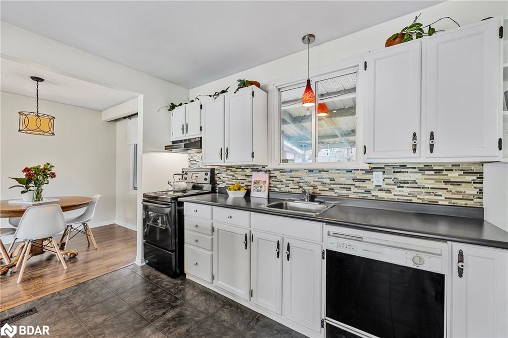 12 Curtiss Court Property Photo 20