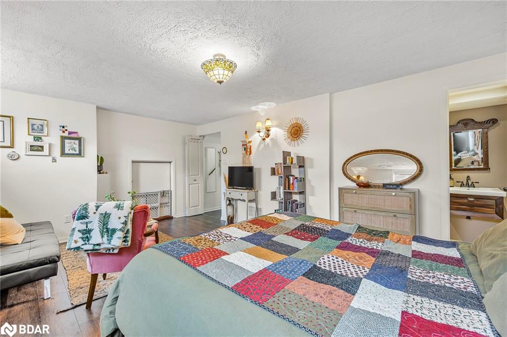 12 Curtiss Court Property Photo 29