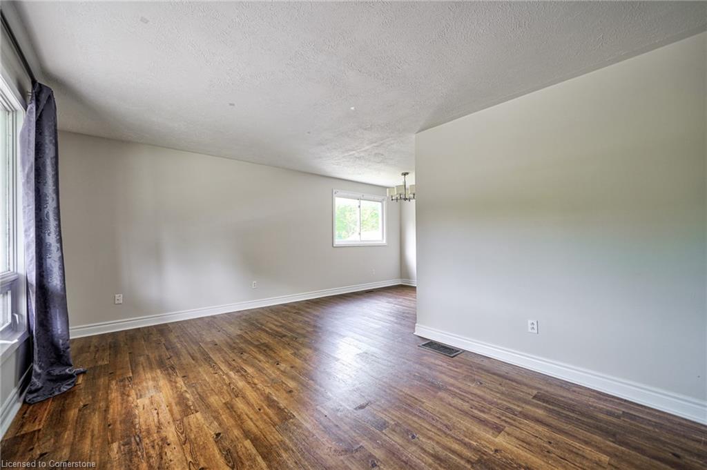 1215 Franklin Drive Property Photo 5
