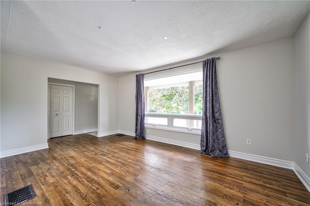 1215 Franklin Drive Property Photo 7