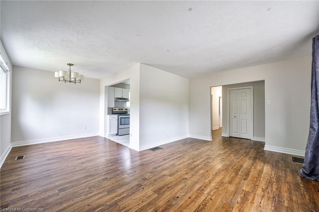 1215 Franklin Drive Property Photo 8