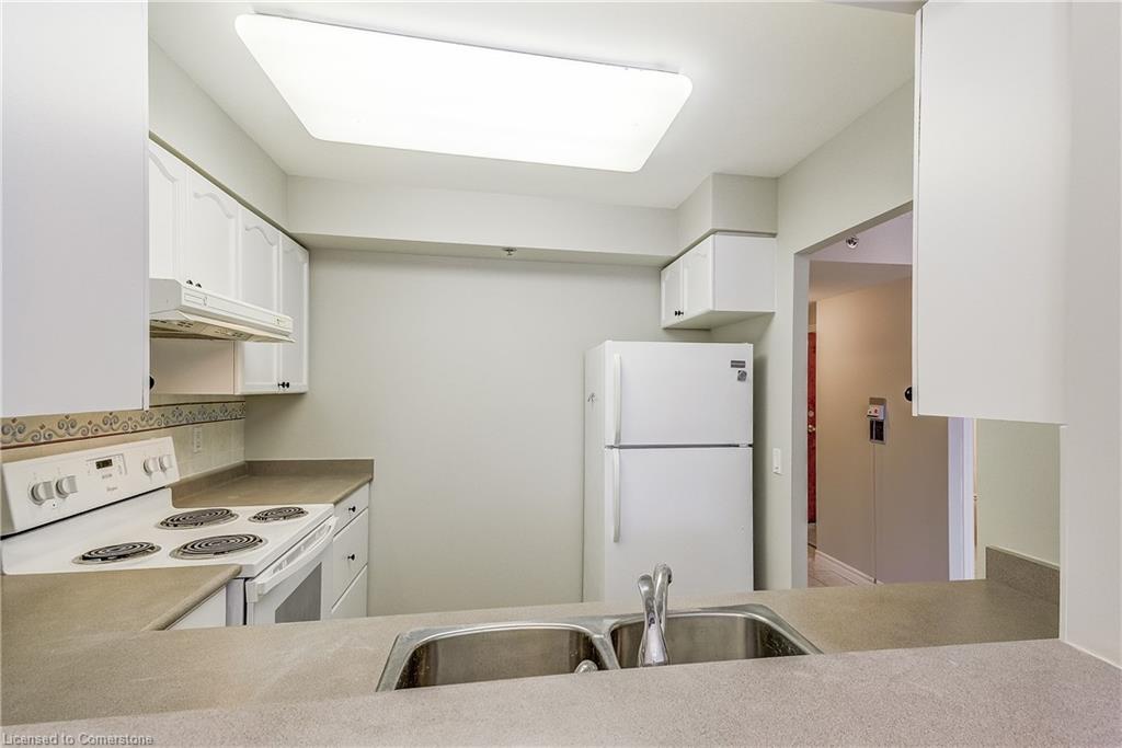 1208-100 Burloak Drive Property Photo 18