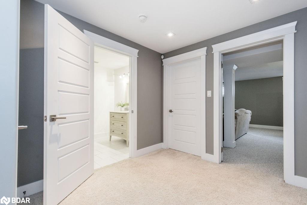25 Mennill Drive Property Photo 35