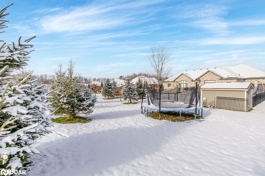 25 Mennill Drive Property Photo 45