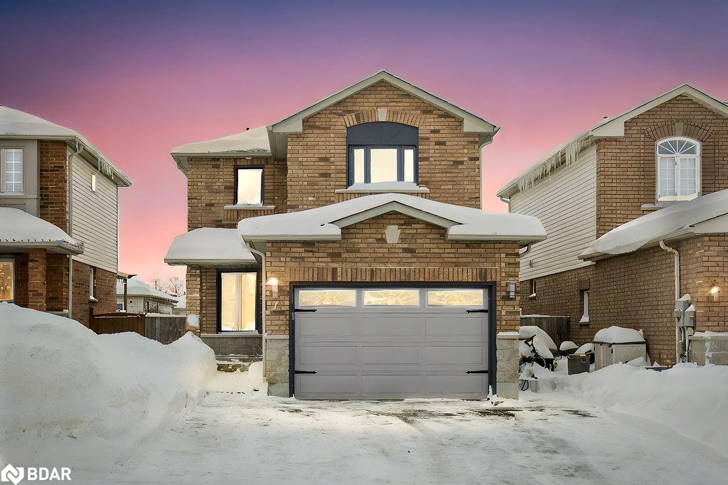 7 Hemlock Court Property Photo 1