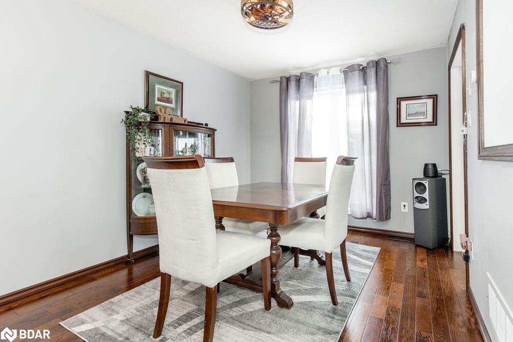 7 Hemlock Court Property Photo 11