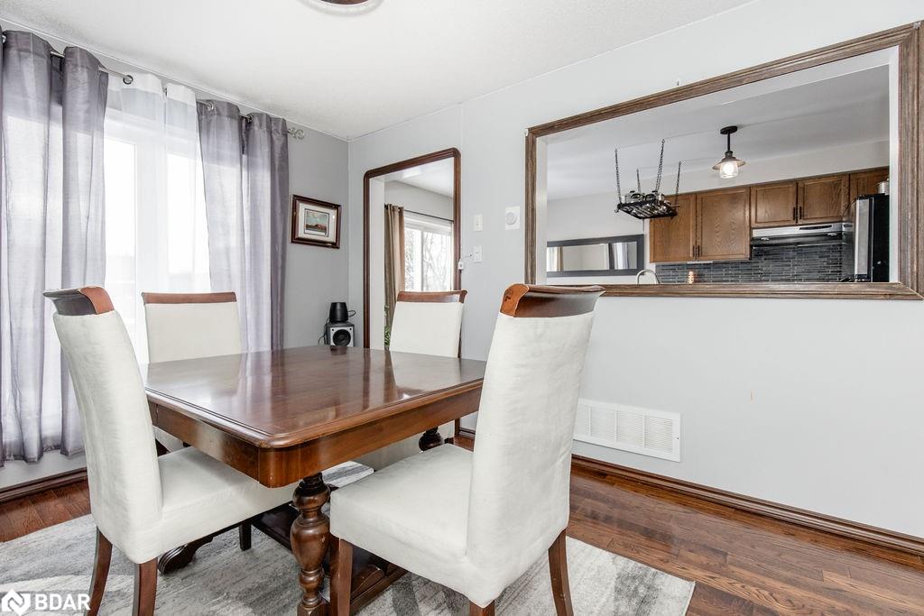 7 Hemlock Court Property Photo 12