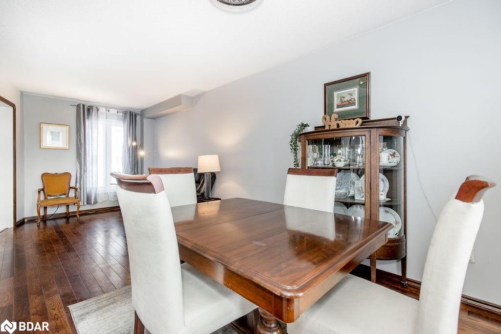 7 Hemlock Court Property Photo 13