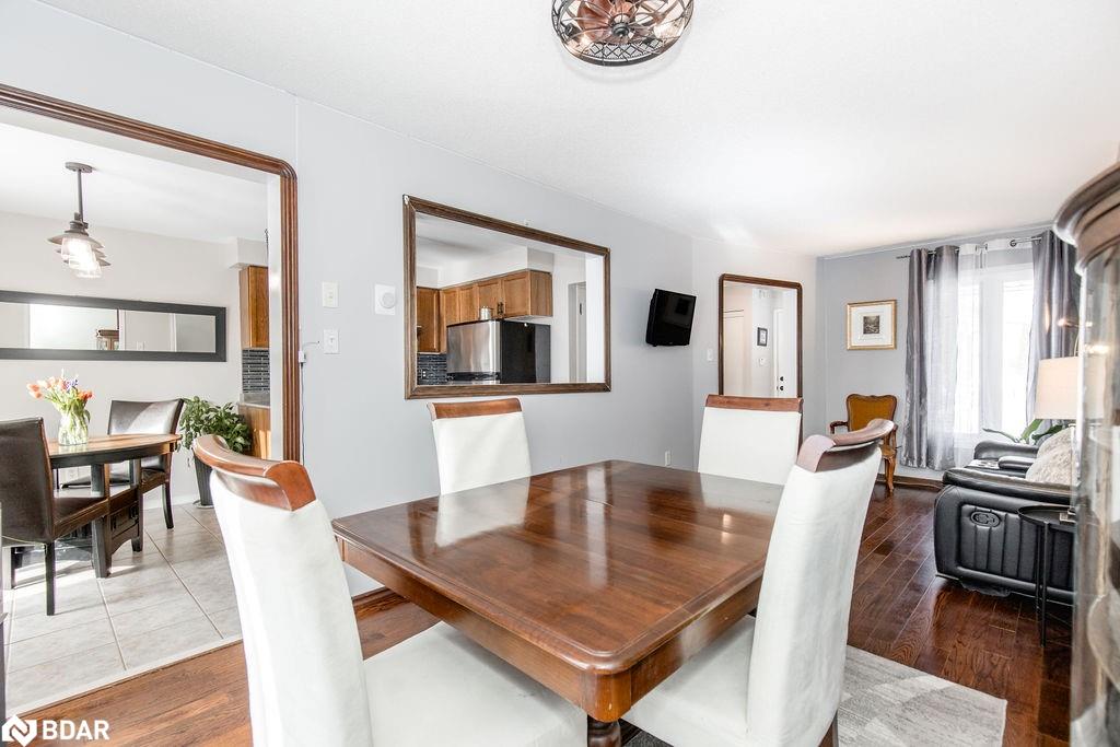 7 Hemlock Court Property Photo 14