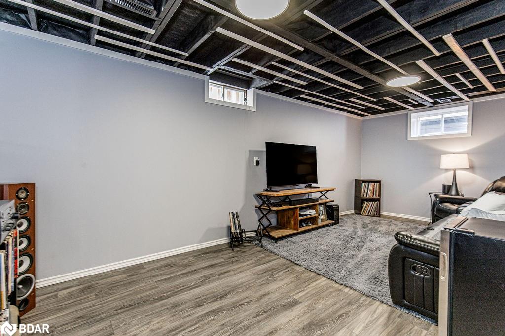 7 Hemlock Court Property Photo 31
