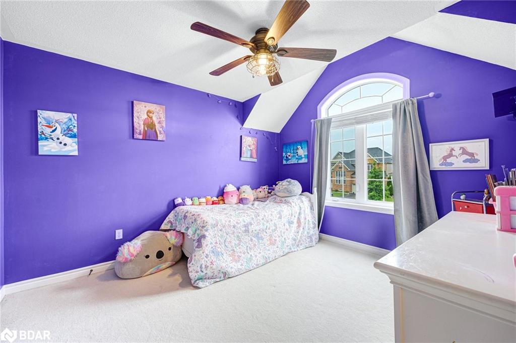 100 Mount Crescent Property Photo 23