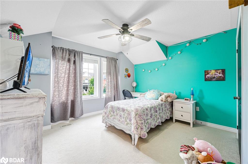 100 Mount Crescent Property Photo 24
