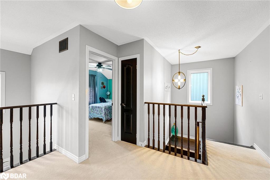 100 Mount Crescent Property Photo 26