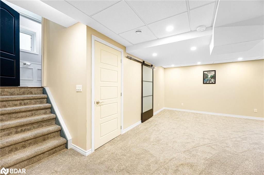 100 Mount Crescent Property Photo 29