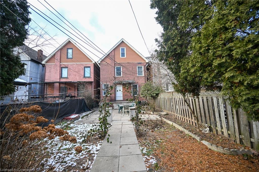 30 Fairleigh Avenue N Property Photo 19