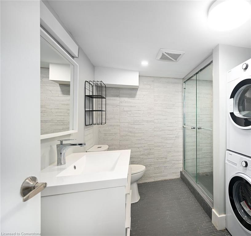 30 Fairleigh Avenue N Property Photo 28