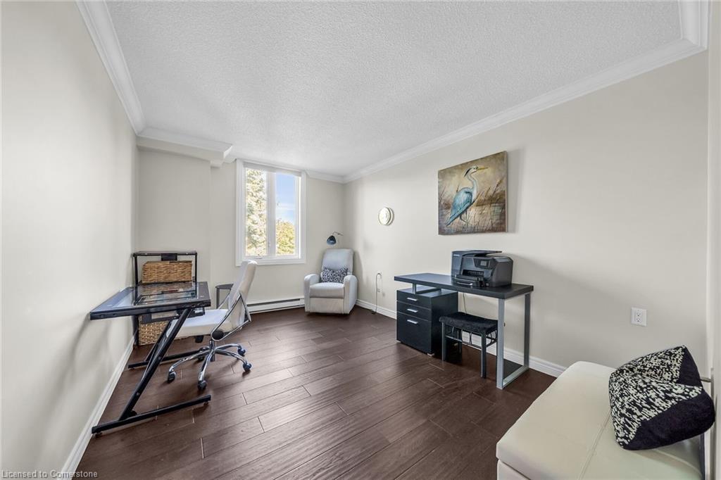 314-150 Wilson Street W Property Photo 17