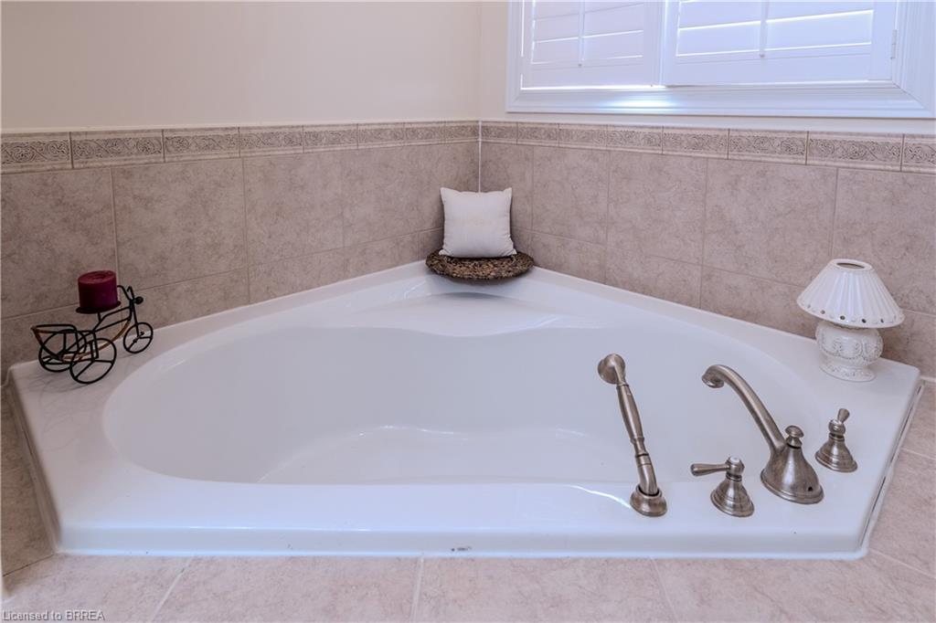 55 Hunter Way Property Photo 15