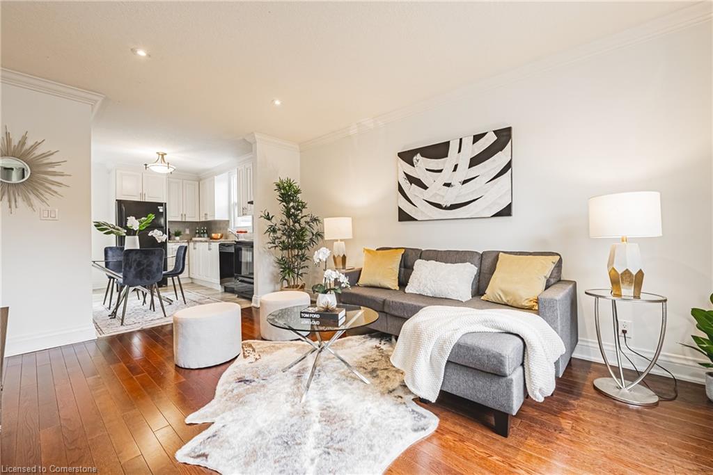 187 Summerhill Avenue Property Photo 4
