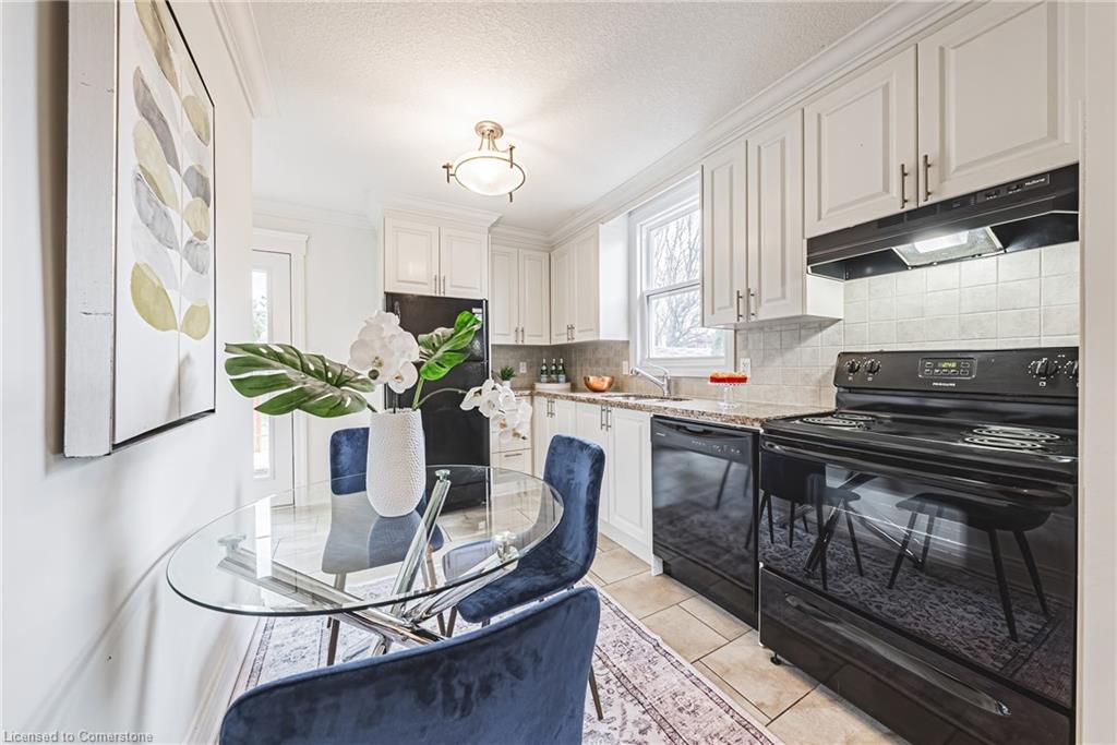 187 Summerhill Avenue Property Photo 10