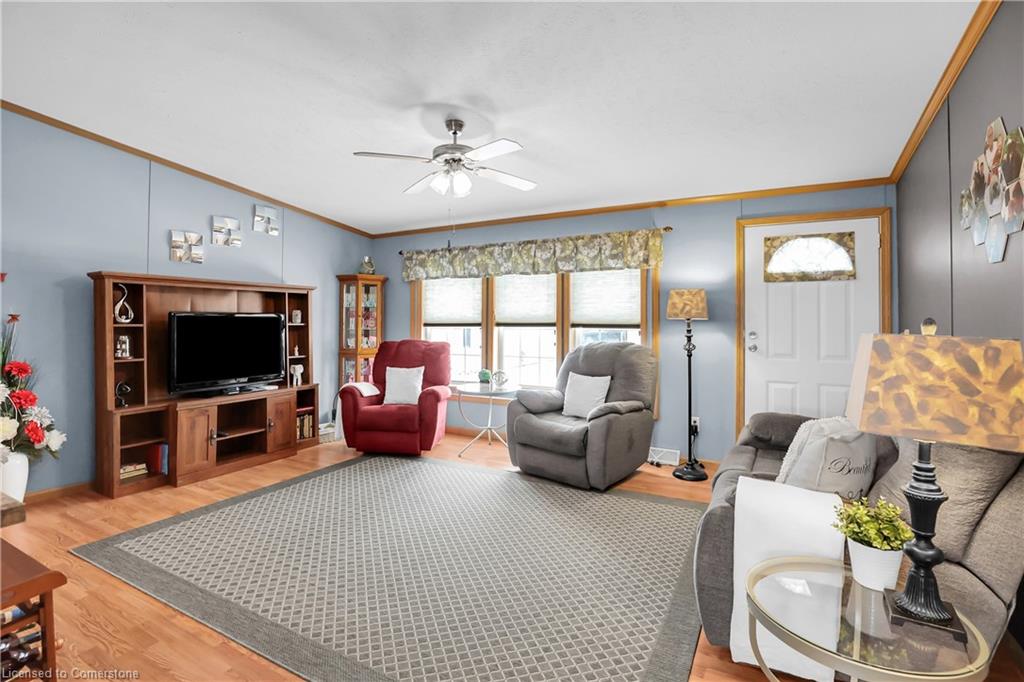 130-3033 Townline Road Property Photo 5
