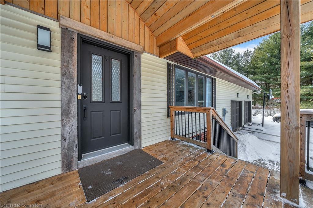 5702 Sixth Line Property Photo 6
