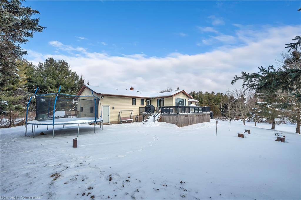 5702 Sixth Line Property Photo 8