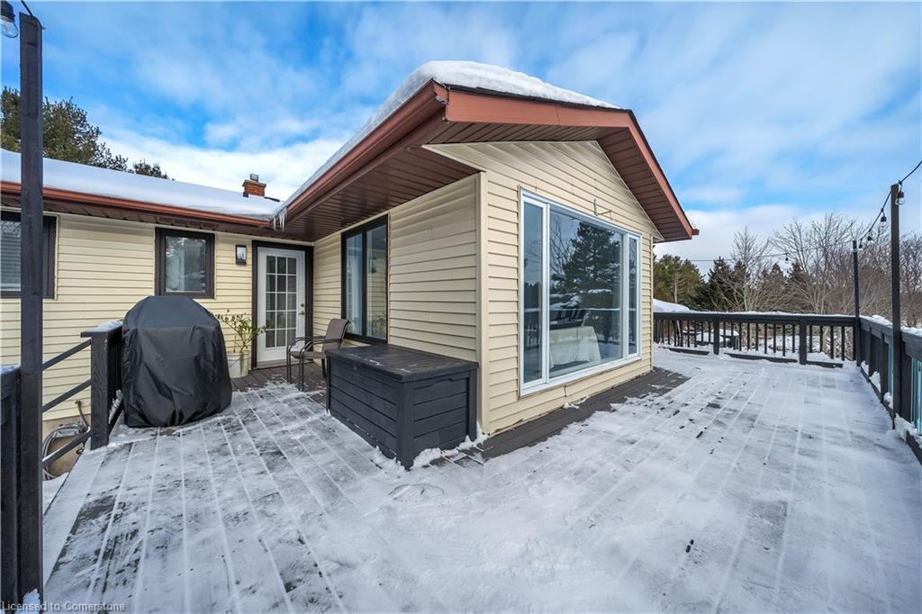 5702 Sixth Line Property Photo 9