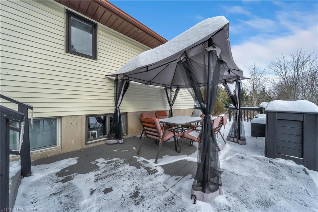 5702 Sixth Line Property Photo 13