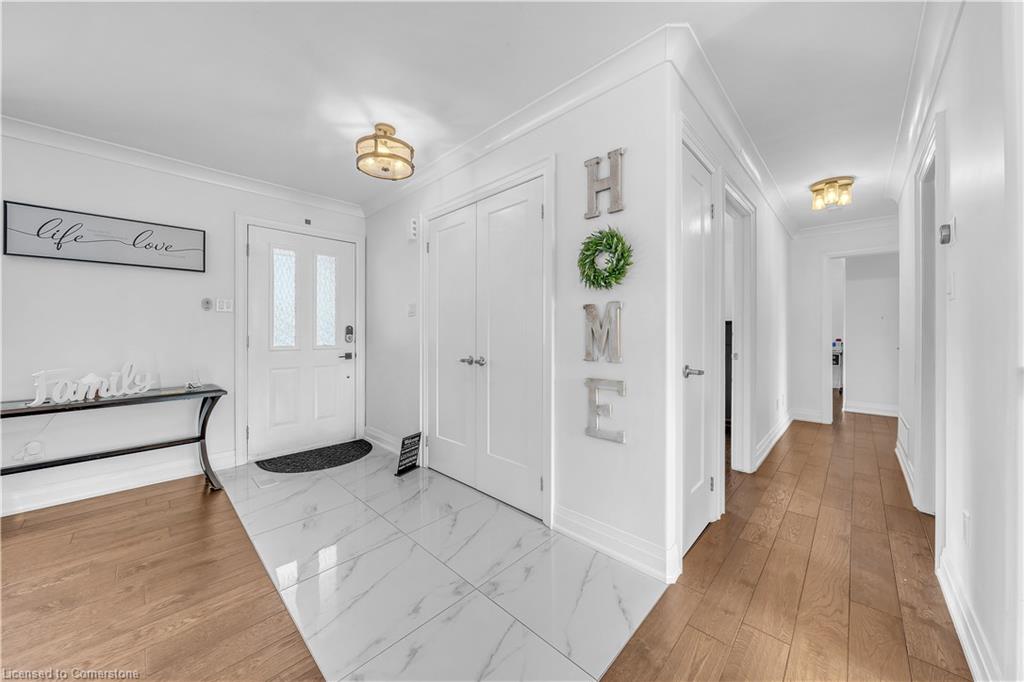5702 Sixth Line Property Photo 22