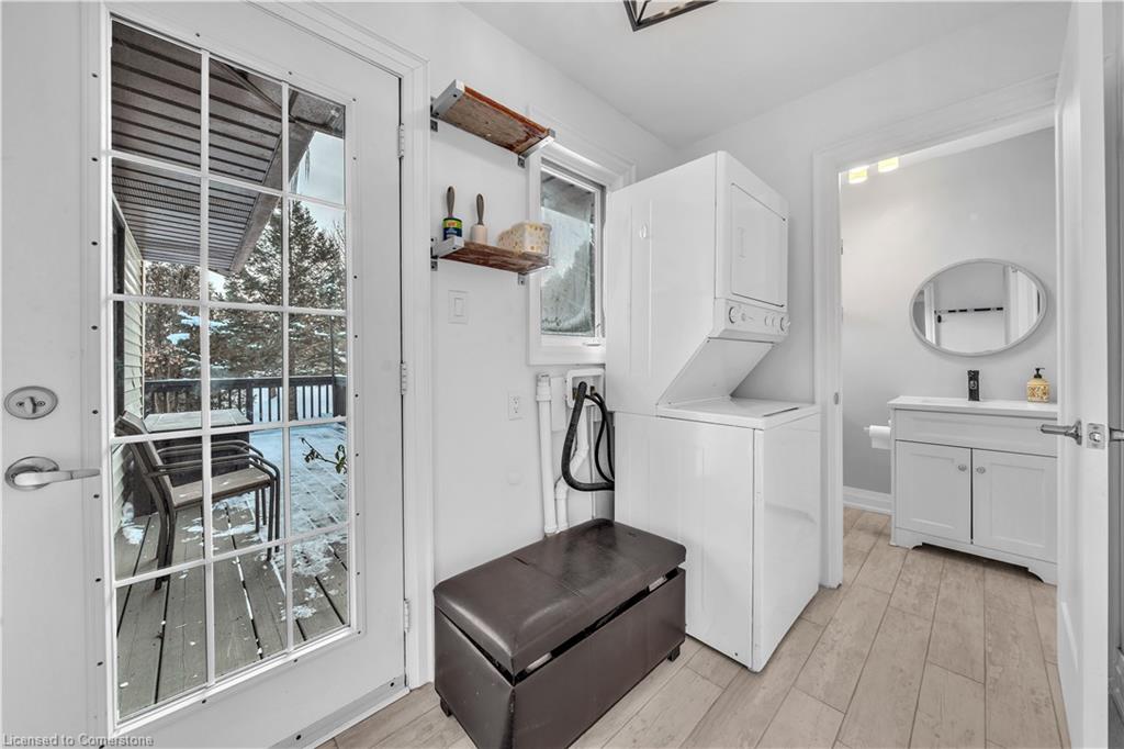 5702 Sixth Line Property Photo 33