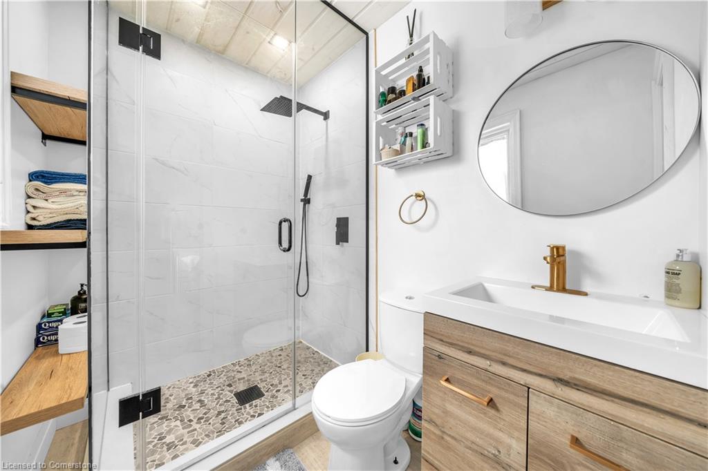 5702 Sixth Line Property Photo 41