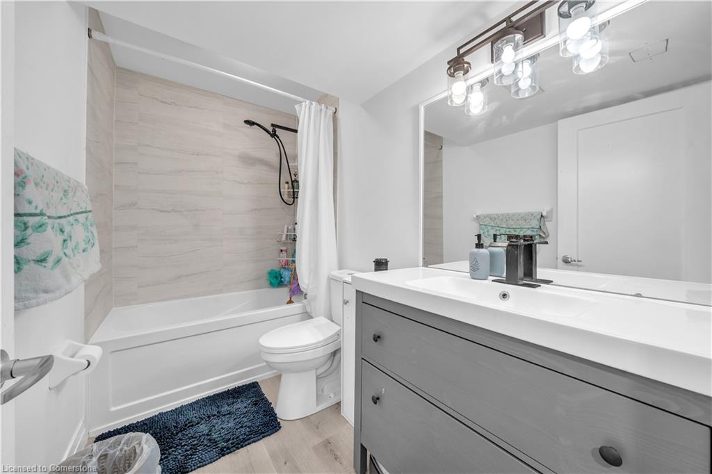 5702 Sixth Line Property Photo 46