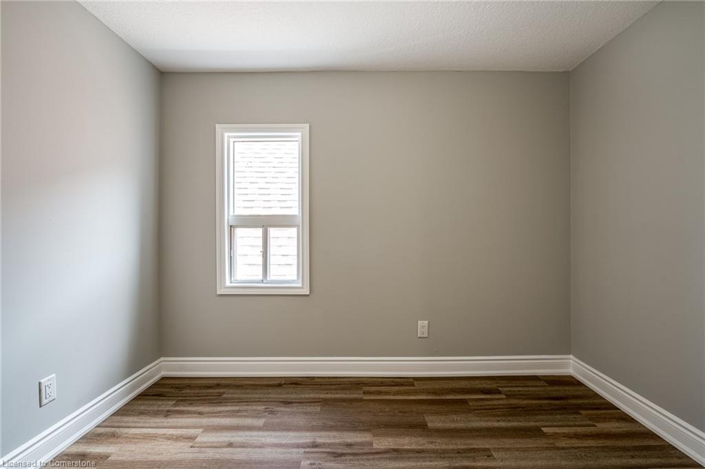 26 Cambridge Avenue Property Photo 16