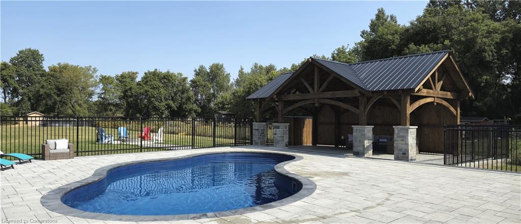 234 Burford-delhi Townline Road Property Photo 4