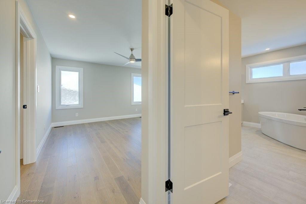 76 Weymouth Street Property Photo 20
