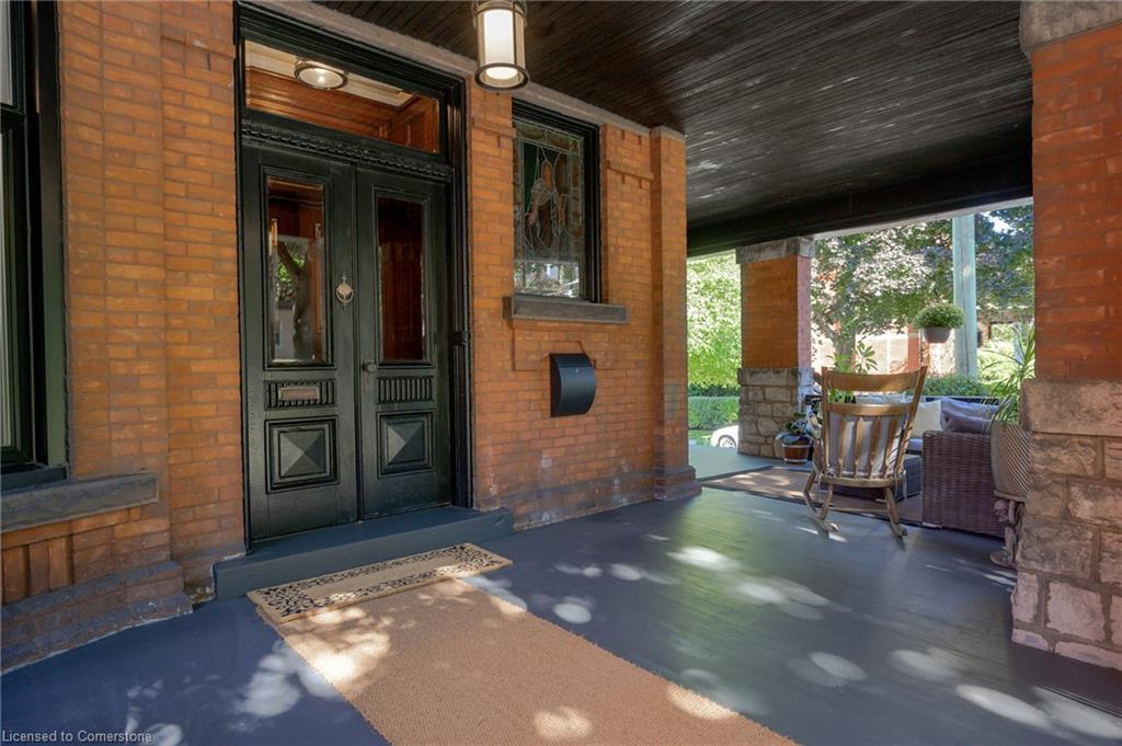 114 Aberdeen Avenue Property Photo 4