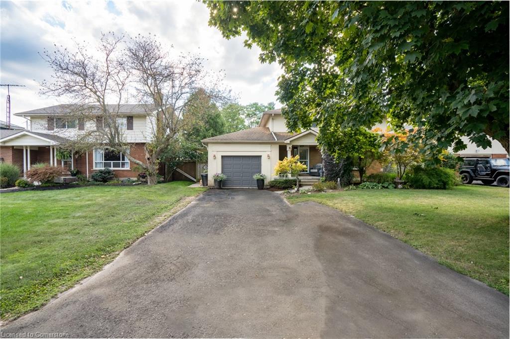 19 Claremount Circle Property Photo 3