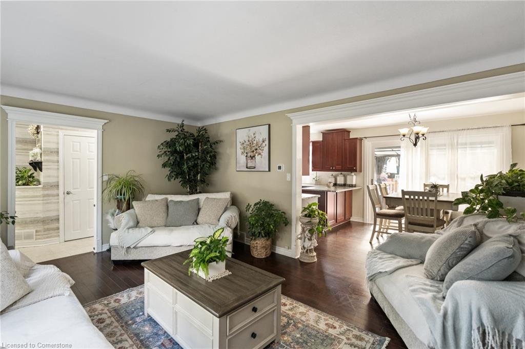 19 Claremount Circle Property Photo 12