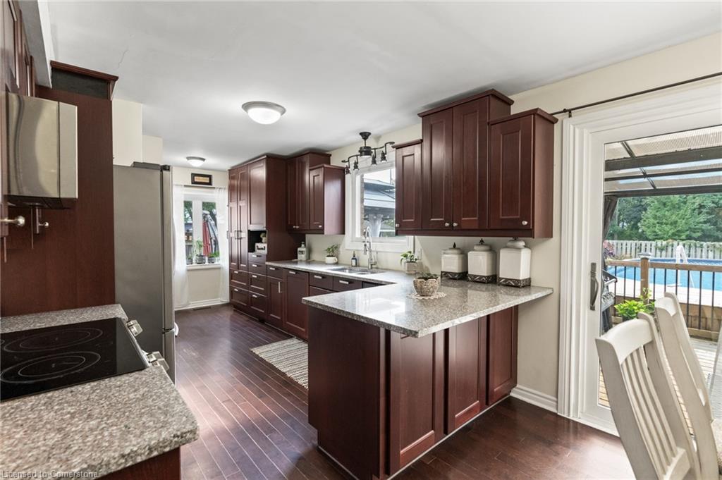 19 Claremount Circle Property Photo 15