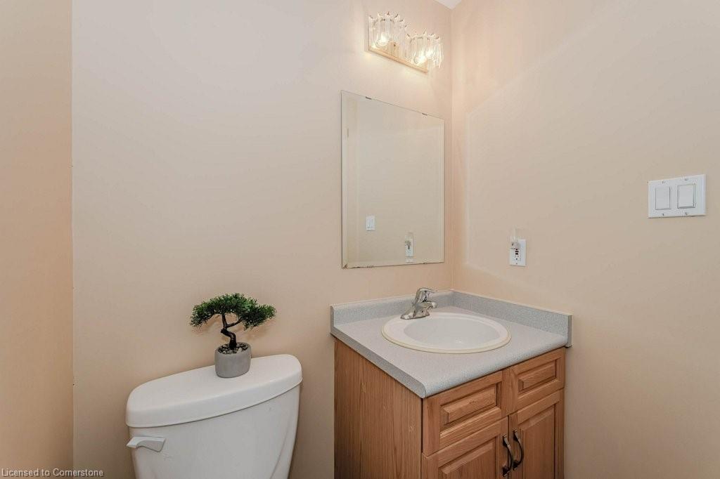 32 Camm Crescent Property Photo 13