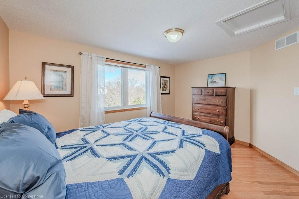 32 Camm Crescent Property Photo 21