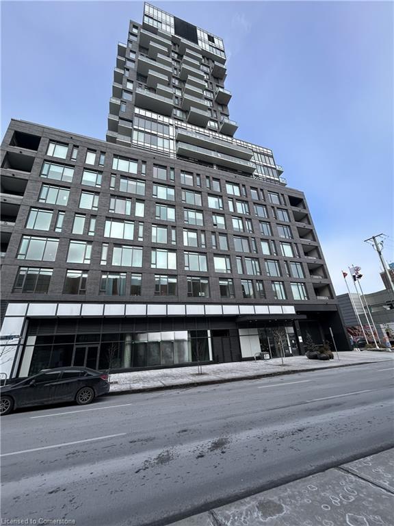 602-203 Catherine Street Property Photo 3