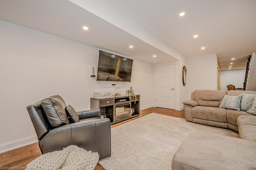 1354 1 Side Road Property Photo 38