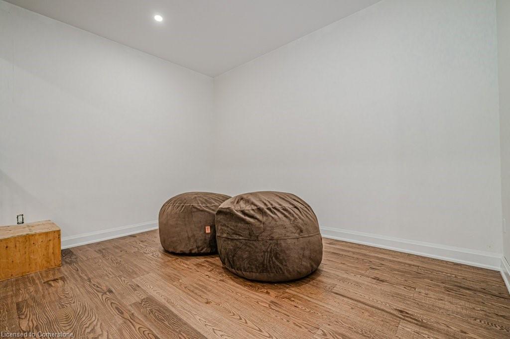 1354 1 Side Road Property Photo 42